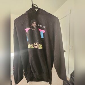 Black Graphic Sweatshirt